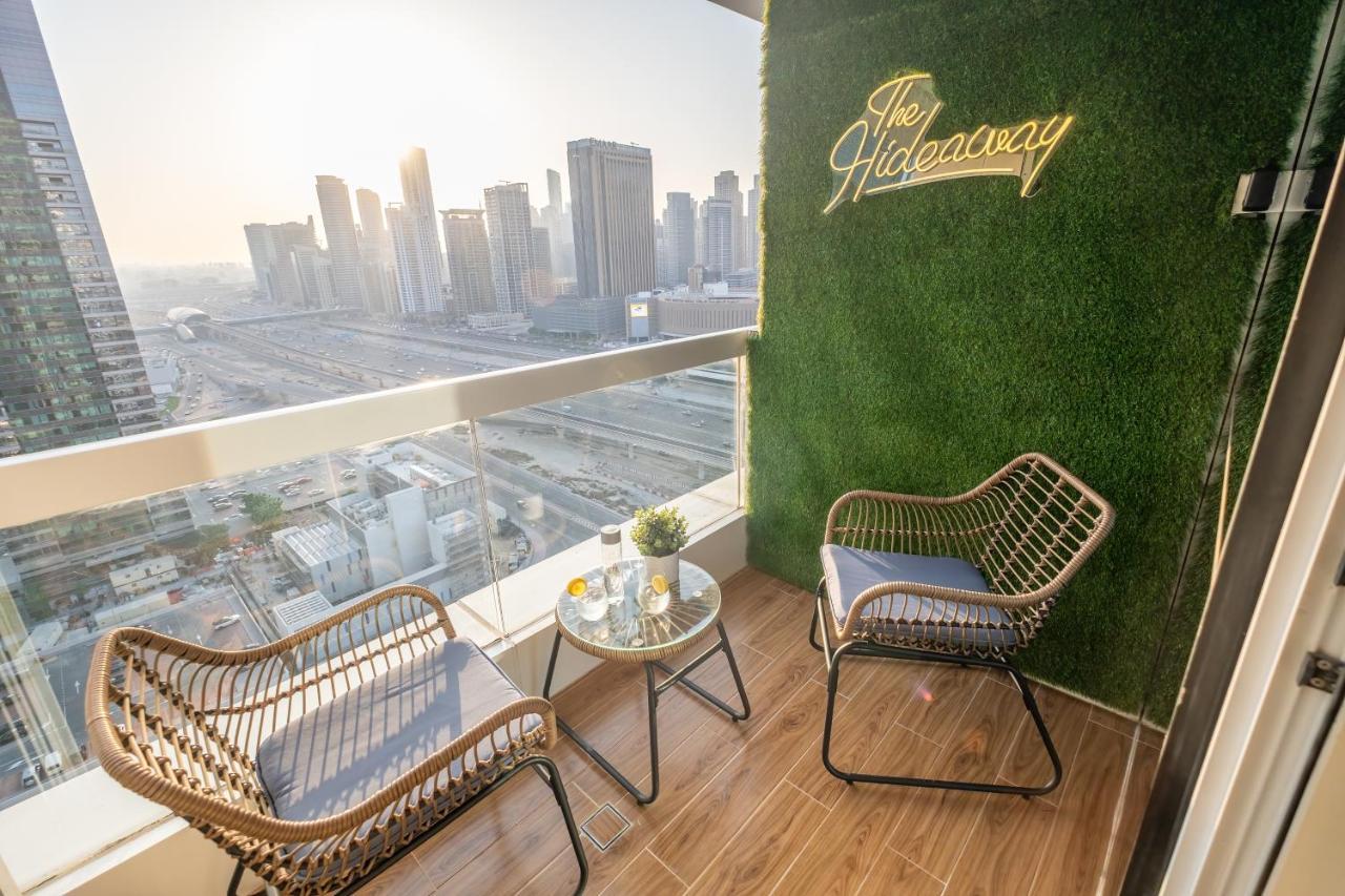 Luxury Apt - Rooftop Pool - City View Дубай Екстериор снимка